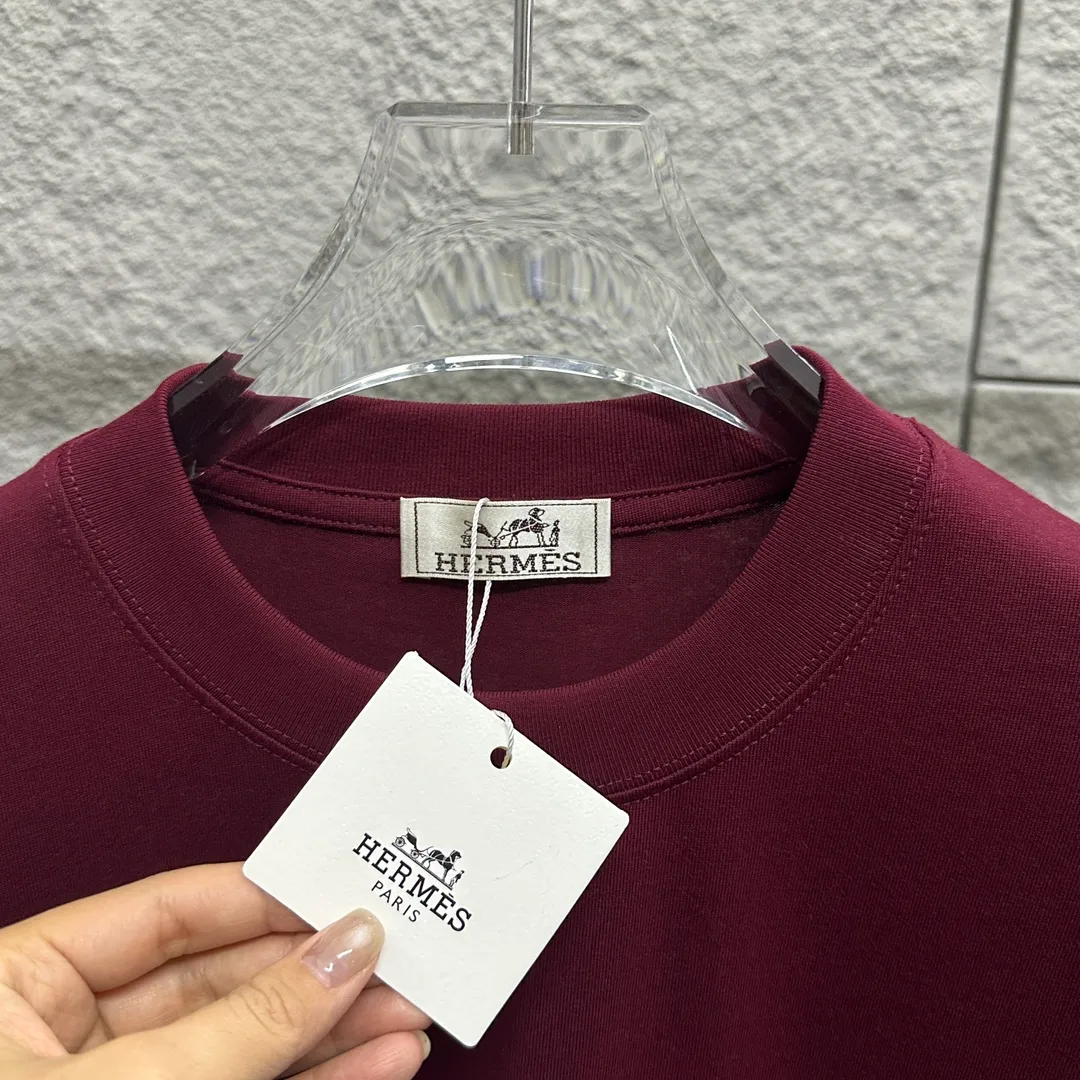 Herme* * 2025 New Arrival T Same Style ：Black White Size： S （90-130 ） M （120-150 ） L （140-165 ） XL （160-180 ） XXL （180-210 ）
